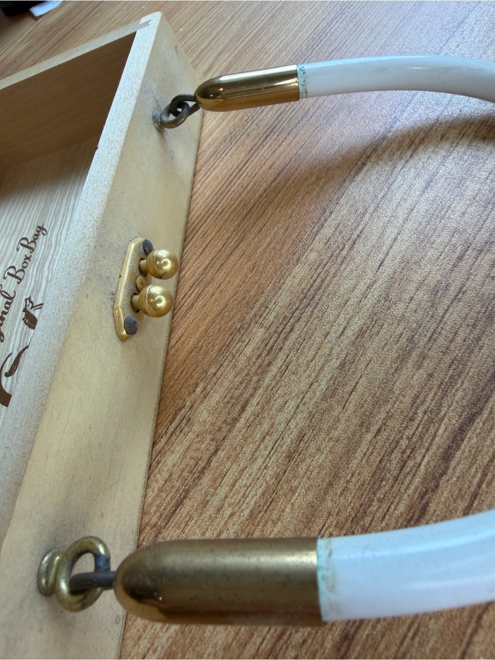 Vintage 1960s Enid Collins "Love Doves" Wood Jeweled Box Bag Purse 8.5x4x2” - Picture 11 of 13